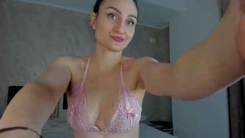 AmiraAnne online show from 27, 2, 2026