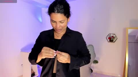 Amelya online show from 1, 12, 2025