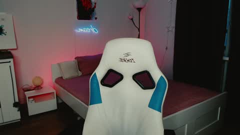 Ammy online show from 2, 2, 2025