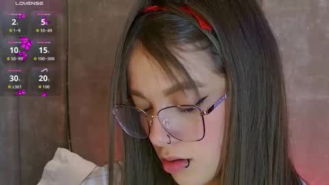 Snapshot of ammyjoness_ chatting on 19, 11, 2025 Ammy Jones online show from 19, 11, 2025