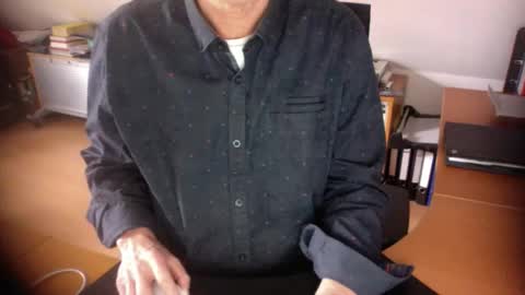 Amor2200 online show from 21, 11, 2025