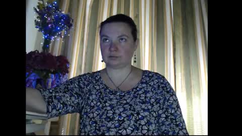 amorelara online show from 10, 9, 2025