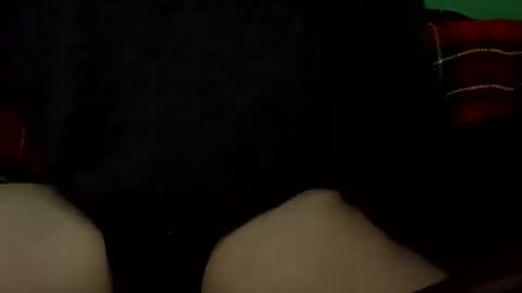 Snapshot of amourdurose chatting on 9, 6, 2026 amourdurose online show from 9, 6, 2026