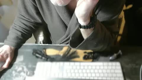 Snapshot of amslave4f chatting on 21, 4, 2026 amslave4f online show from 21, 4, 2026
