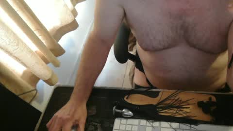 Snapshot of amslave4f chatting on 15, 6, 2026 amslave4f online show from 15, 6, 2026