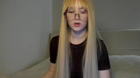 amy1_1 online show from 13, 10, 2025