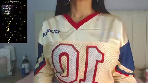 Snapshot of amy_le chatting on 7, 7, 2026 Amy online show from 7, 7, 2026