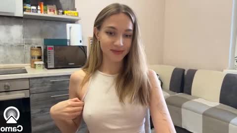 amy_meoww online show from 17, 12, 2024