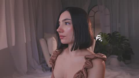 Amy Armstrong online show from 19, 4, 2026