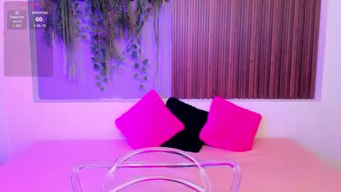 My name is AMY... Nice to meet you  thumb up me please its important online show from 15, 9, 2025