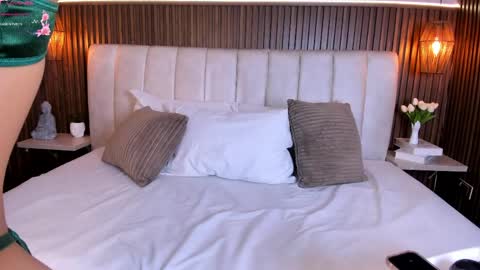 amy online show from 2, 4, 2026