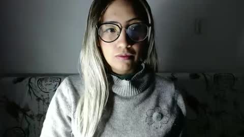 amycosplay99 online show from 31, 12, 2024