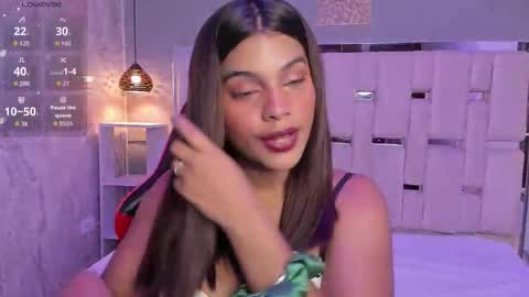 amyevan_ online show from 22, 10, 2025