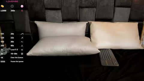 Snapshot of amyflowler chatting on 7, 3, 2025 Amy online show from 7, 3, 2025