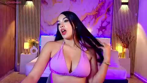 Snapshot of amyjohnsonn chatting on 13, 7, 2026 amyjohnsonn online show from 13, 7, 2026