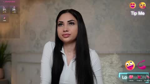  Amy  online show from 5, 3, 2025