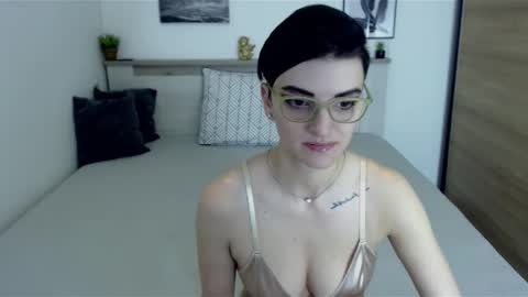 Snapshot of amylexy chatting on 13, 1, 2025 Hi there guys My pleasure in your hands pvt is open online show from 13, 1, 2025