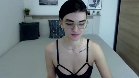 Snapshot of amylexy chatting on 2, 2, 2025 Hi there guys My pleasure in your hands pvt is open online show from 2, 2, 2025