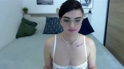 Snapshot of amylexy chatting on 29, 9, 2025 Hi there guys My pleasure in your hands pvt is open online show from 29, 9, 2025