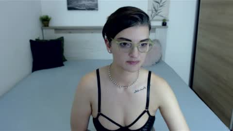Snapshot of amylexy chatting on 21, 7, 2026 Hi there guys My pleasure in your hands pvt is open online show from 21, 7, 2026