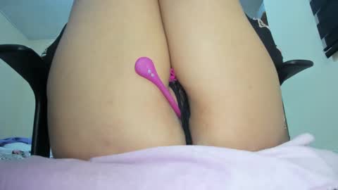 amy online show from 8, 10, 2025