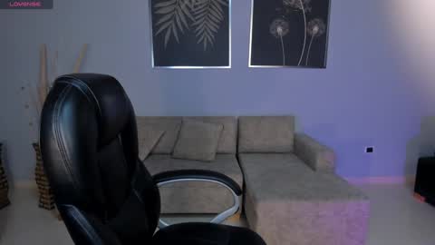 Snapshot of amywalker_ chatting on 3, 2, 2025 AMY WALKER online show from 3, 2, 2025