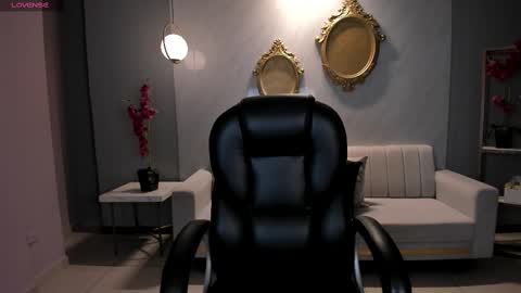 Snapshot of amywalker_ chatting on 7, 2, 2025 AMY WALKER online show from 7, 2, 2025