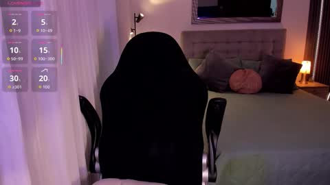    online show from 23, 11, 2025