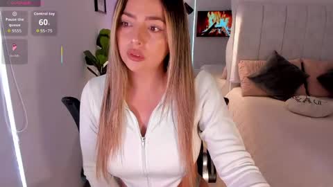    online show from 25, 5, 2026