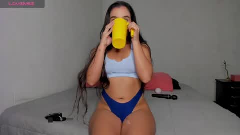 Amyy online show from 2, 4, 2026