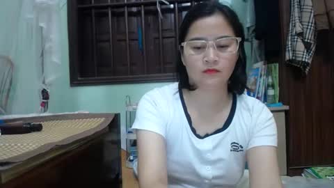 an_naughty online show from 5, 10, 2025