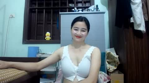 an_naughty online show from 17, 6, 2026