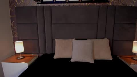 Ana  online show from 11, 3, 2025