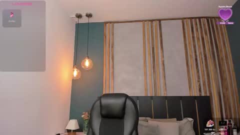 Ana Coral online show from 13, 11, 2025