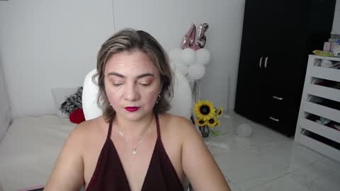  Ana  online show from 1, 2, 2025