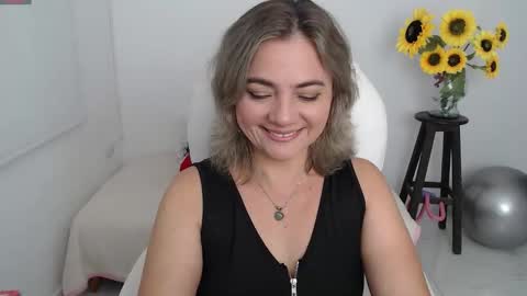  Ana  online show from 8, 9, 2025