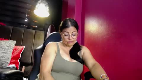 Snapshot of ana_mature_ chatting on 27, 2, 2025 Ana online show from 27, 2, 2025