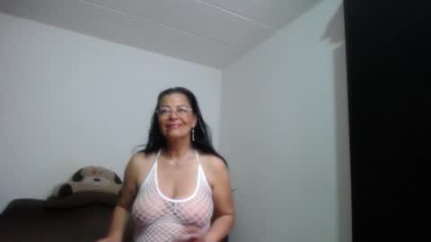 Snapshot of ana_mature_ chatting on 6, 10, 2025 Ana online show from 6, 10, 2025