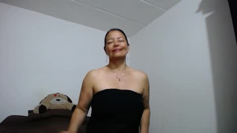 Snapshot of ana_mature_ chatting on 12, 10, 2025 Ana online show from 12, 10, 2025