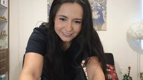 Snapshot of ana_melissa chatting on 8, 1, 2025 Ana Melissa online show from 8, 1, 2025