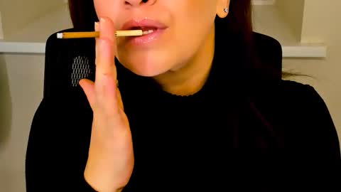 Ana online show from 6, 10, 2025