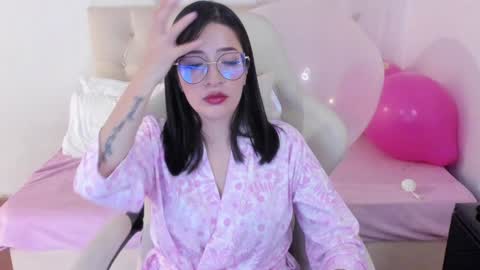 Snapshot of ana_ruuh chatting on 27, 1, 2025 Im anna but you can call me as you want online show from 27, 1, 2025