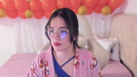 Snapshot of ana_ruuh chatting on 18, 2, 2025 Im anna but you can call me as you want online show from 18, 2, 2025
