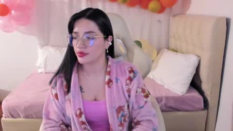 Snapshot of ana_ruuh chatting on 6, 3, 2025 Im anna but you can call me as you want online show from 6, 3, 2025