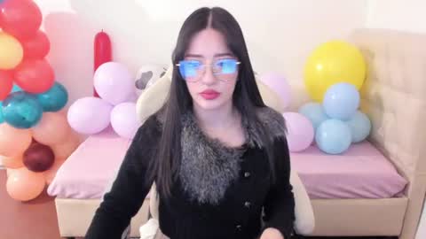 Im anna but you can call me as you want online show from 18, 6, 2026