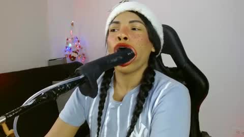 anabel alice gandara  online show from 11, 12, 2024