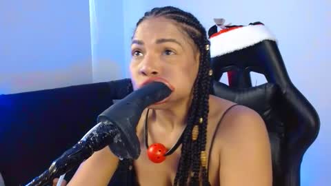 anabel alice gandara  online show from 28, 12, 2024