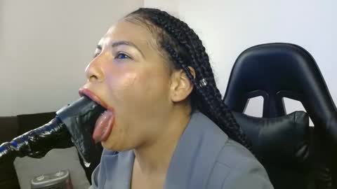 anabel alice gandara  online show from 17, 1, 2025