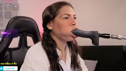 anabel alice gandara  online show from 5, 10, 2025