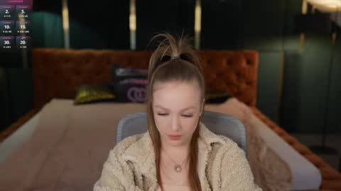 PLAYHARD054 online show from 15, 10, 2025